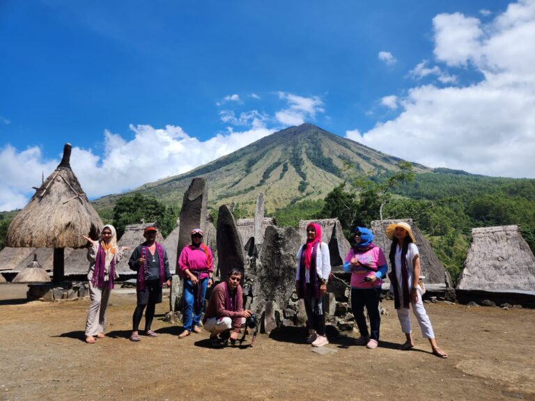 Flores Adventure Tour 7 Days and 6 Nights